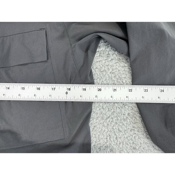 Lululemon Lab Confluence Mens Snapdown Shirt Pockets Men's Medium Charcoal - Picture 7 of 13